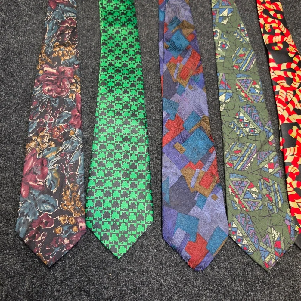 Vintage Mens Necktie Lot of 6 Bugatti Van Heusen Structure Gospitality Silk Tie
